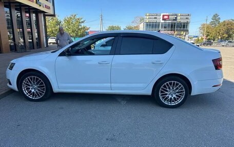 Skoda Octavia, 2017 год, 1 675 000 рублей, 19 фотография