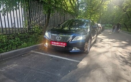 Toyota Camry, 2012 год, 1 470 000 рублей, 2 фотография