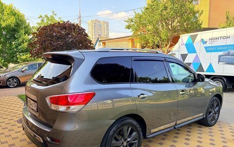 Nissan Pathfinder, 2015 год, 1 570 000 рублей, 3 фотография