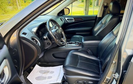 Nissan Pathfinder, 2015 год, 1 570 000 рублей, 9 фотография