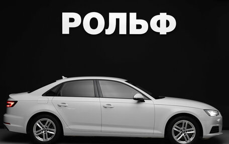 Audi A4, 2019 год, 2 290 000 рублей, 3 фотография