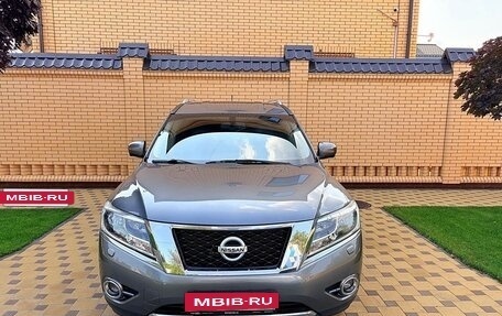 Nissan Pathfinder, 2015 год, 1 570 000 рублей, 7 фотография