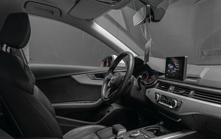Audi A4, 2019 год, 2 290 000 рублей, 18 фотография