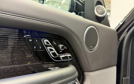 Land Rover Range Rover IV рестайлинг, 2021 год, 10 500 000 рублей, 17 фотография
