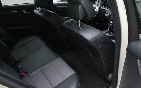 Mercedes-Benz C-Класс, 2011 год, 1 400 000 рублей, 22 фотография