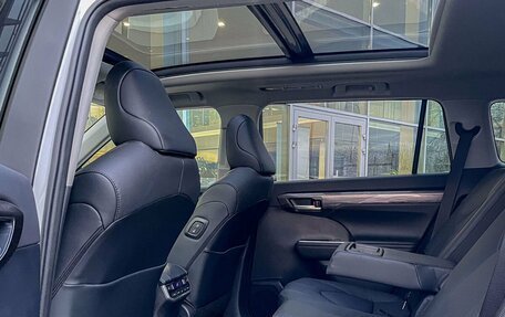 Toyota Highlander, 2026 год, 5 750 000 рублей, 15 фотография