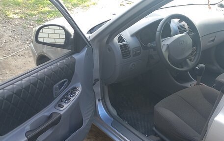 Hyundai Accent II, 2004 год, 310 000 рублей, 6 фотография