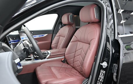 BMW 7 серия, 2024 год, 12 990 000 рублей, 14 фотография