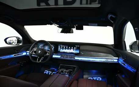 BMW 7 серия, 2024 год, 12 990 000 рублей, 13 фотография