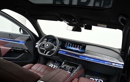 BMW 7 серия, 2024 год, 12 990 000 рублей, 24 фотография
