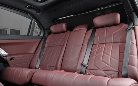 BMW 7 серия, 2024 год, 12 990 000 рублей, 28 фотография
