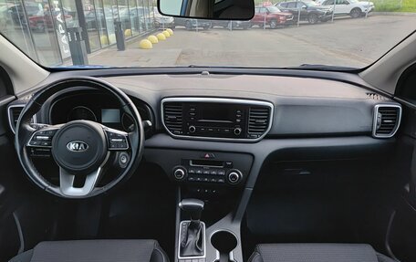 KIA Sportage IV рестайлинг, 2019 год, 2 360 000 рублей, 17 фотография