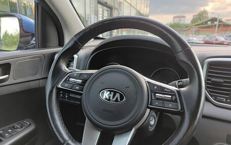 KIA Sportage IV рестайлинг, 2019 год, 2 360 000 рублей, 24 фотография