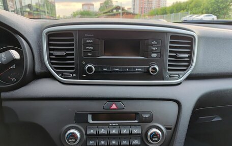 KIA Sportage IV рестайлинг, 2019 год, 2 360 000 рублей, 18 фотография