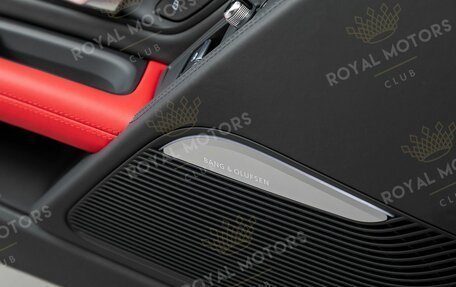 Audi R8, 2019 год, 18 600 000 рублей, 21 фотография