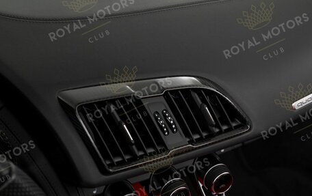 Audi R8, 2019 год, 18 600 000 рублей, 18 фотография