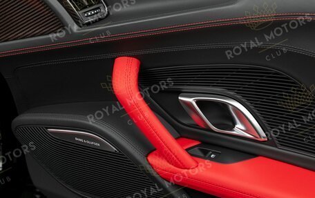 Audi R8, 2019 год, 18 600 000 рублей, 20 фотография