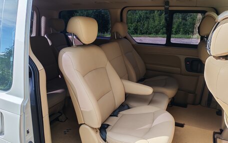 Hyundai Grand Starex Grand Starex I рестайлинг 2, 2008 год, 1 410 000 рублей, 7 фотография