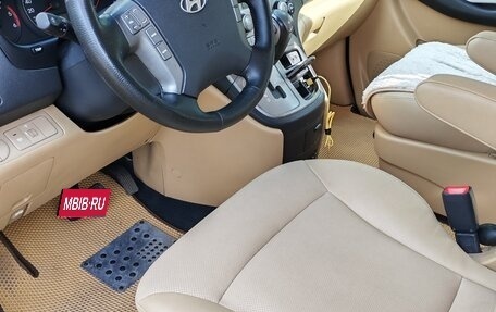 Hyundai Grand Starex Grand Starex I рестайлинг 2, 2008 год, 1 410 000 рублей, 13 фотография