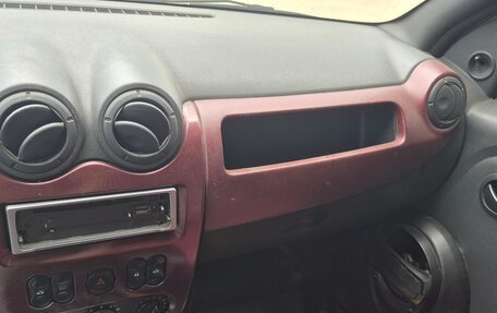 Renault Logan I, 2011 год, 265 000 рублей, 6 фотография