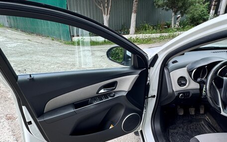 Chevrolet Cruze II, 2014 год, 800 000 рублей, 11 фотография