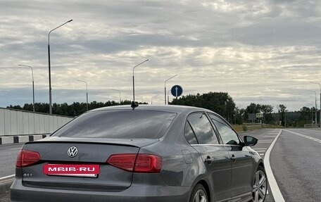 Volkswagen Jetta VI, 2016 год, 1 650 000 рублей, 2 фотография