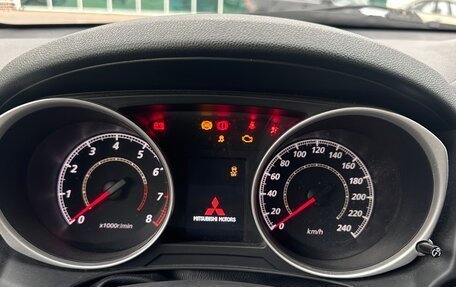 Mitsubishi ASX I рестайлинг, 2013 год, 700 000 рублей, 12 фотография