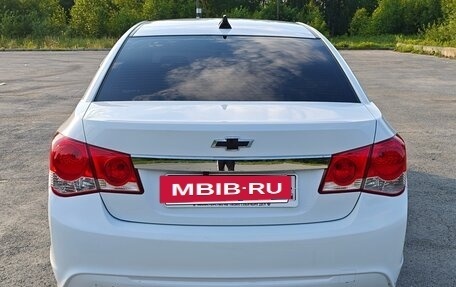 Chevrolet Cruze II, 2014 год, 1 000 000 рублей, 3 фотография