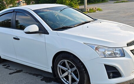 Chevrolet Cruze II, 2014 год, 1 000 000 рублей, 6 фотография