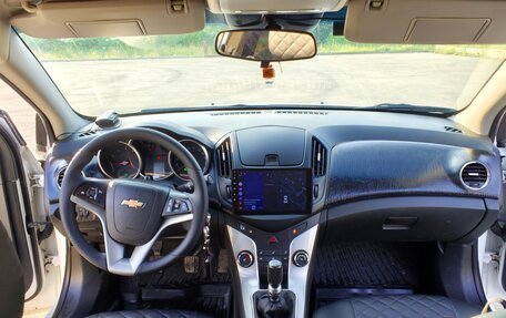 Chevrolet Cruze II, 2014 год, 1 000 000 рублей, 14 фотография