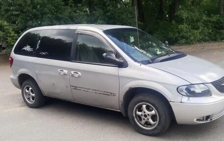 Chrysler Voyager IV, 2002 год, 350 000 рублей, 3 фотография