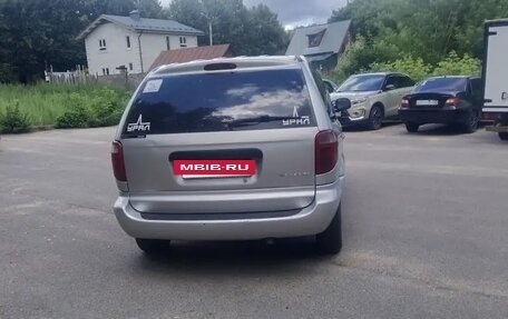 Chrysler Voyager IV, 2002 год, 350 000 рублей, 4 фотография