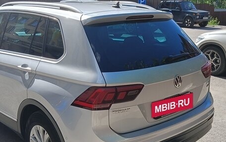 Volkswagen Tiguan II, 2017 год, 1 950 000 рублей, 4 фотография