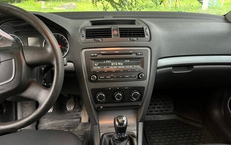 Skoda Octavia, 2011 год, 790 000 рублей, 11 фотография