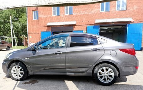 Hyundai Solaris II рестайлинг, 2012 год, 730 000 рублей, 4 фотография