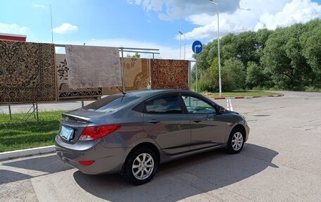 Hyundai Solaris II рестайлинг, 2012 год, 730 000 рублей, 6 фотография