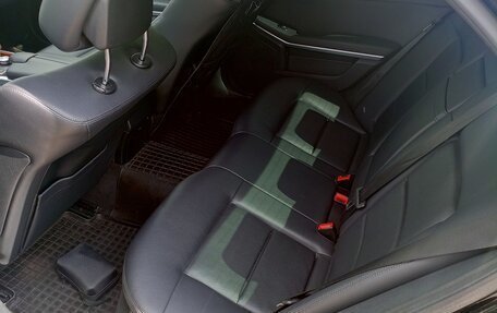 Mercedes-Benz E-Класс, 2012 год, 2 000 000 рублей, 7 фотография
