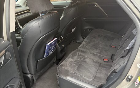 Lexus RX IV рестайлинг, 2018 год, 3 450 000 рублей, 9 фотография