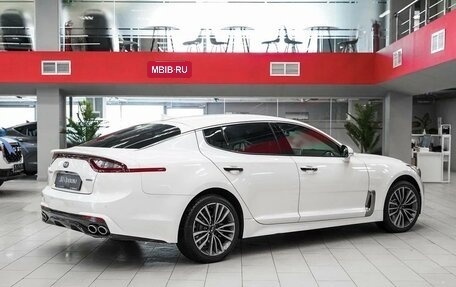 KIA Stinger I, 2018 год, 2 190 000 рублей, 4 фотография