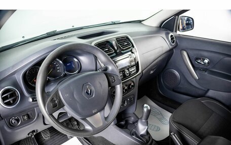 Renault Logan II, 2016 год, 649 000 рублей, 7 фотография