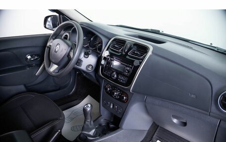 Renault Logan II, 2016 год, 649 000 рублей, 10 фотография