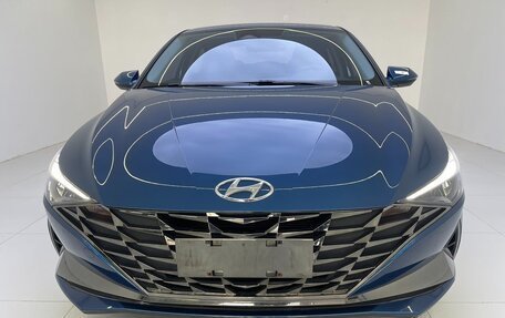 Hyundai Elantra, 2022 год, 1 700 000 рублей, 2 фотография