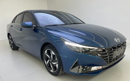 Hyundai Elantra, 2022 год, 1 700 000 рублей, 3 фотография