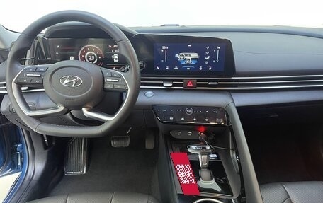 Hyundai Elantra, 2022 год, 1 700 000 рублей, 8 фотография