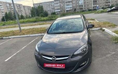 Opel Astra J, 2012 год, 950 000 рублей, 1 фотография