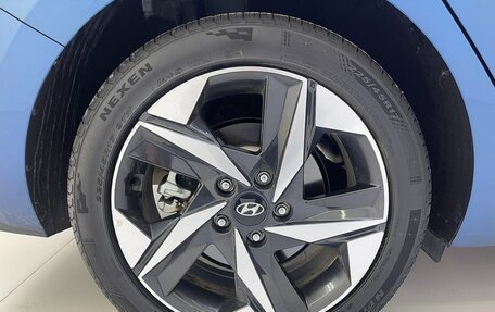 Hyundai Elantra, 2022 год, 1 700 000 рублей, 11 фотография