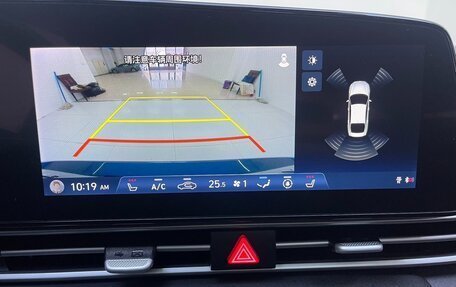Hyundai Elantra, 2022 год, 1 700 000 рублей, 15 фотография