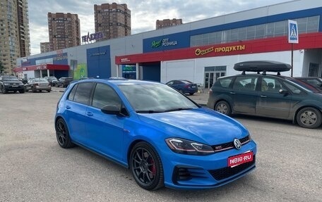 Volkswagen Golf GTI VII, 2019 год, 2 570 000 рублей, 1 фотография