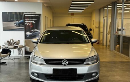Volkswagen Jetta VI, 2014 год, 739 000 рублей, 2 фотография