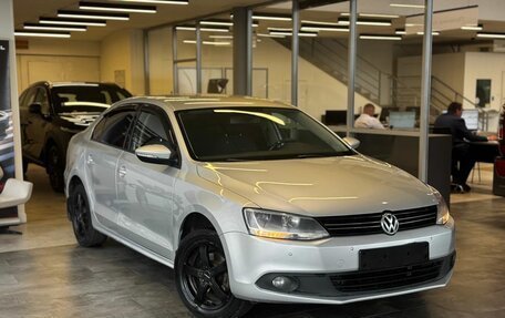 Volkswagen Jetta VI, 2014 год, 739 000 рублей, 3 фотография